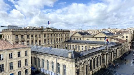 Bordeaux : la taxe qui augmente le tarif de stationnement des SUV est entrée en vigueur