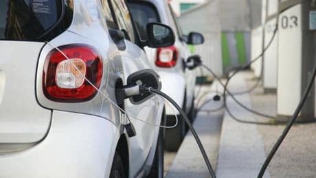 Türkiye’de elektrikli araç satışları rekor kırıyor! Dünya ve Avrupa ile paralel büyüme