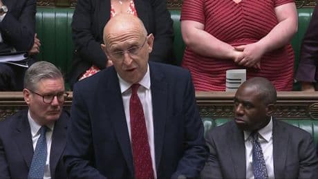 « Cette liste de personnes à tuer a quasiment été fournie par le gouvernement britannique » : comment des milliers d’Afghans ont été mis en danger par une fuite de données