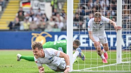 2. Fußball-Bundesliga: Lizenzvergabe: Bedingung und Auflagen für Hertha BSC