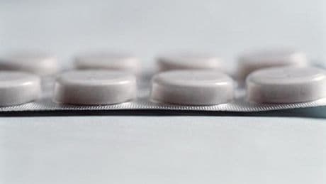 España empeora los tiempos de financiación de medicamentos para enfermedades raras: tarda 16 días más que en 2023