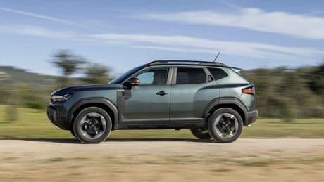 Dacia Duster, abbiamo provato la Hybrid 140: brava cittadina e grande stradista