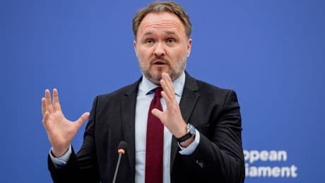 Bruselas plantea que la UE prescinda de todo el gas ruso a finales de 2027