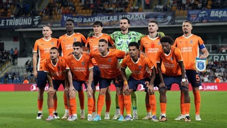 Başakşehir'de Leo Duarte şoku! Oyuna devam edemedi