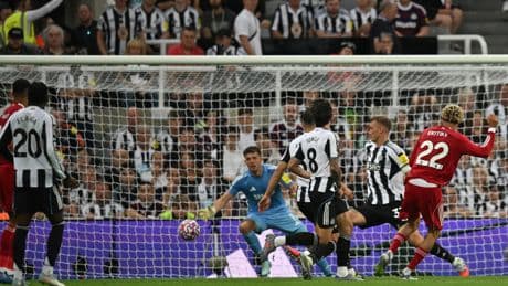 Premier League : en vidéo, Ekitike ne s’arrête plus et inscrit son troisième but avec Liverpool