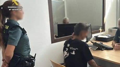 Detenido en Calahorra por intentar estrangular y apuñalar a su pareja y prender fuego a su vivienda