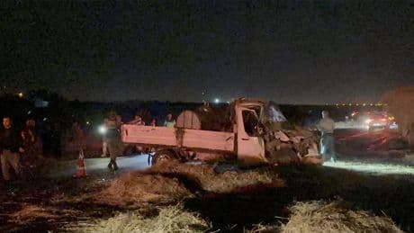 Kars'ta 3 aracın karıştığı kazada 1 kişi öldü, 3 kişi yaralandı