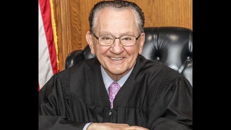 Rhode Island’ın tanınmış yargıcı Frank Caprio 88 yaşında hayatını kaybetti