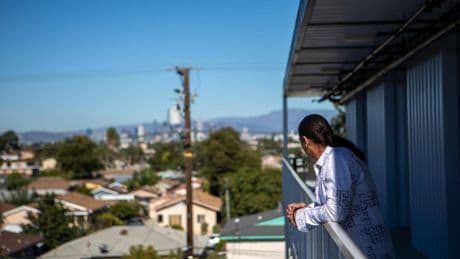 Contributor: Executive order to institutionalize homeless people defies data