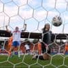Van Domselaar na afstraffing Oranje tegen Engeland: 'We speelden niet als team'