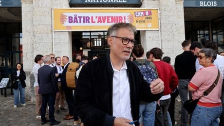 Pour Olivier Faure et les socialistes, gouverner peut attendre