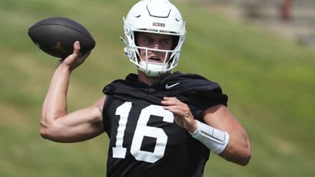 Arch Manning’s grandfather has strong feeling on Texas QB’s looming 2026 draft decision