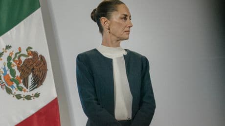 Claudia Sheinbaum Walks a Political Tightrope as Rubio Visits Mexico