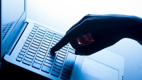 Spouses and mothers ‘safest pairs of hands to protect finances’