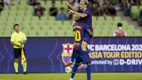 Gavi tira la puerta abajo en pretemporada y agita el debate en el centro del campo del Barça