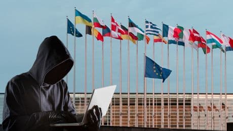 Microsoft acaba de reaccionar ante la ola de ciberataques: su estrategia en Europa y España habla directamente a los Gobiernos