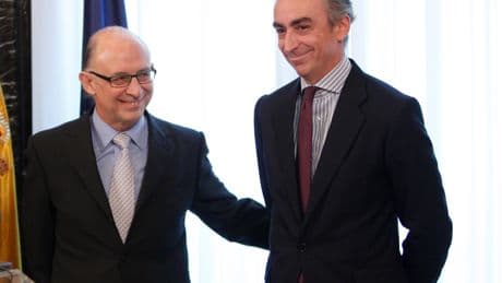 El exsecretario de Estado de Hacienda deja su trabajo en Kreab tras ser imputado en el caso Montoro