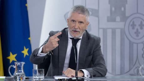 Marlaska eleva a ocho los detenidos en Torre Pacheco y advierte: "Es culpa de los discursos de Vox"