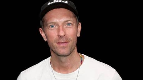 Coldplay fans warned by Chris Martin what's in store after kiss cam scandal