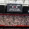 Prachtig eerbetoon in Arena: Ajax-fans klappen massaal voor vermoorde Lisa (17) uit Abcoude