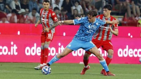 Spezia e Cremonese si giocano la Serie A: sorpresa a centrocampo per D’Angelo