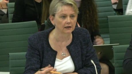 Government stalling in efforts to cut foreign aid spent on asylum seekers