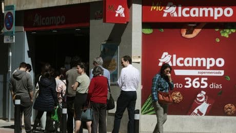 Alcampo cerrará 25 supermercados en España y despedirá a 710 empleados, el 3% de la plantilla