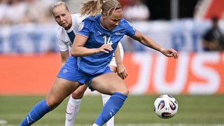 Fußball-EM: Finnland gewinnt erstes Spiel der Fußballeuropameisterschaft