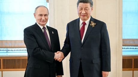 Le commerce entre la Russie et la Chine a bondi de 126% depuis les sanctions: Moscou multiplie les chantiers sur le rail, les navires et les routes pour alimenter Pékin