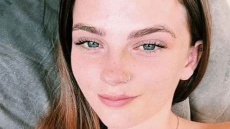 Phoebe Bishop: Bizarre airport riddle emerges as final phone call with boyfriend revealed