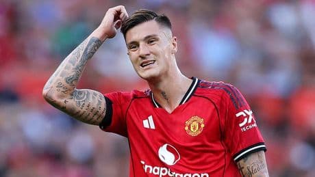 Fulham vs Manchester United - Premier League: Live score, team news and updates as Benjamin Sesko starts on the bench and Andre Onana is overlooked AGAIN