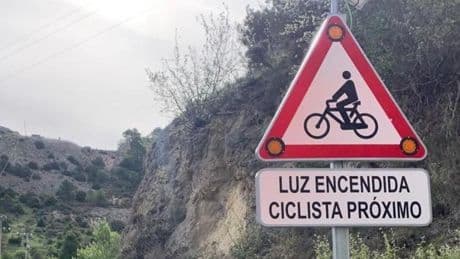 Fallece un ciclista de 61 años tras una caída en Villanueva de Castellón (Valencia)