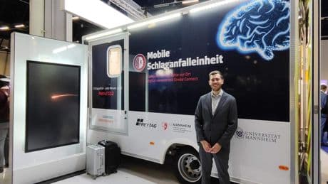 Deze speciale ambulance voor mensen met beroerte redt levens én bespaart miljoenen euro’s aan zorgkosten: ’Elke minuut telt’