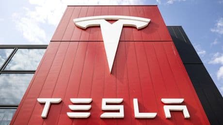 Un jurado ordena a Tesla pagar 329 millones de dólares por accidente fatal con su autopiloto