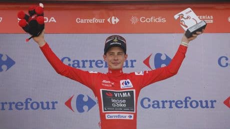 Philipsen logra el triplete y Vingegaard mantiene el maillot rojo en la recta final de la Vuelta