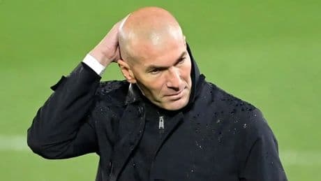 Futbolu düşünmüyorlar güçlü hoca arıyorlar