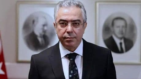Mehmet Uçum: Yeni anayasa tek millet, tek bayrak, tek devlet ilkelerini temel alacak
