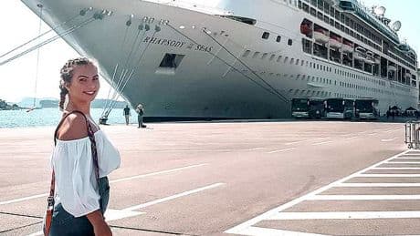 I'm a cruise ship worker... first time cruisers always make these mistakes - don't get caught out