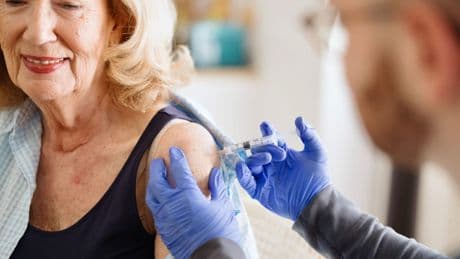 Studie hinterfragt Booster von Tetanus- & Diphtherieimpfung alle 10 Jahre