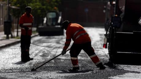 Los españoles de 13 CCAA son hoy más pobres que en 2019: el poder adquisitivo desciende desde que gobierna Sánchez