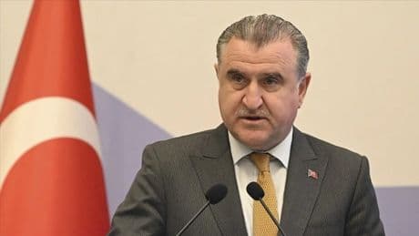 Bakan Bak, Hentbol Türkiye Kupası şampiyonlarını tebrik etti