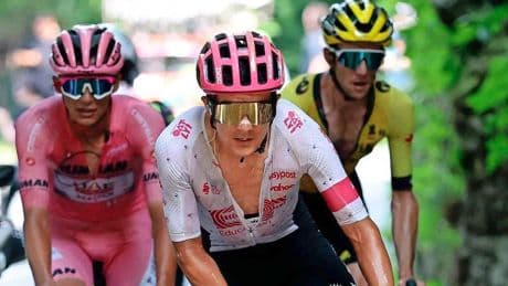 Ruzie Isaac Del Toro en Richard Carapaz leidt tot Giro d’Italia-coup Simon Yates: ’Hij kan niet koersen’
