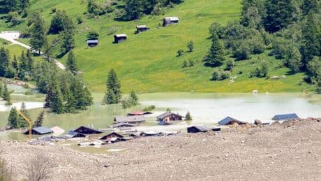 Schweiz: Blatten droht nach dem Gletscherabbruch die nächste Katastrophe