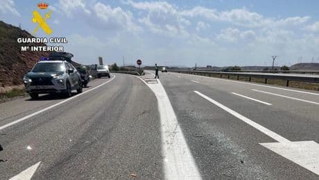 Seis heridos al volcar una furgoneta en un pueblo de Zaragoza: dos personas se encuentran en estado grave