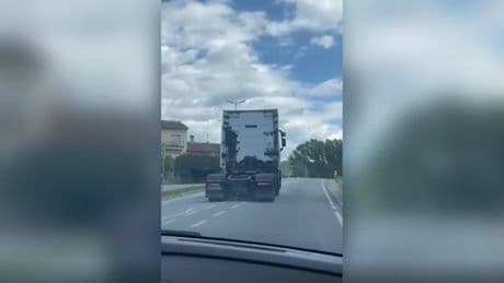 Peligro al volante: detenido un camionero al octuplicar la tasa de alcohol en una carretera de Cataluña