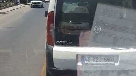 Muğla'da ambulansa yol vermeyen sürücü gözaltına alındı