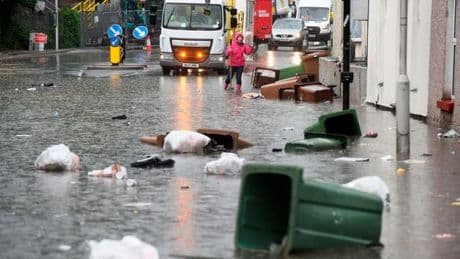 Shock images as Plymouth swamped by thunderstorm floods amid UK weather warnings