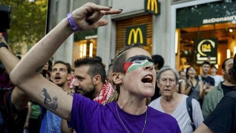 La Vuelta, víctima colateral de la corrupción sanchista: 20 reflexiones sobre un sabotaje nada espontáneo