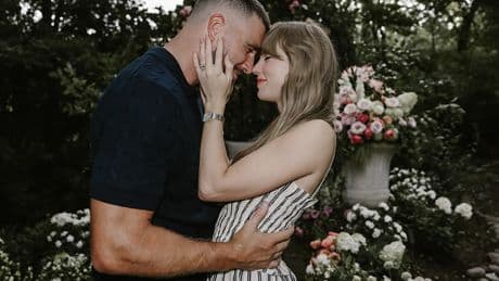 Travis Kelce, Taylor Swift are engaged — couple announces with stunning photos