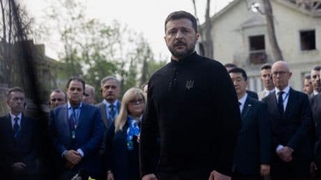 Ukrainian officials say Kyiv 'ready to sign minerals deal' with US today